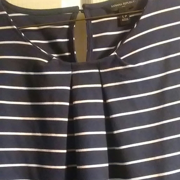 Top - Picture 4 of 4